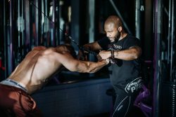 muscle gain program | personal training | Physiques Gym