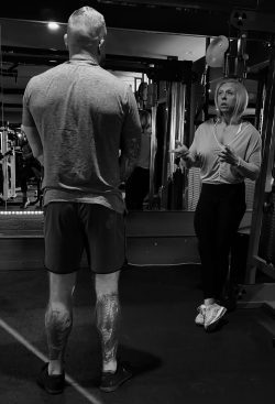 personal training at Physiques Gym 